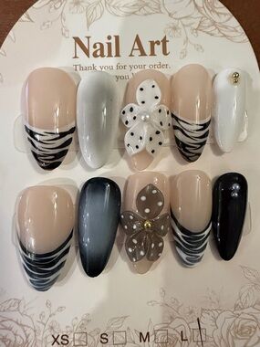 Neutral Floral Black & White Accent handmade acrylic Press-On Nails